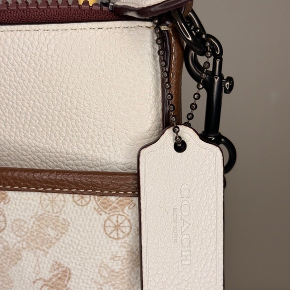 #7🌸Coach-Shoulder bag with horse and carriage - Picture 4 of 11
